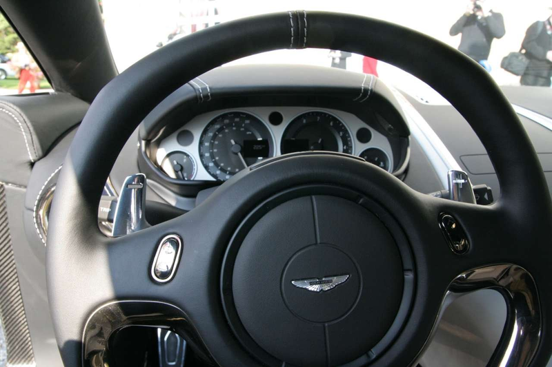 Illustration for article titled $1.75 Million Aston Martin One-77 Wins Fancy Award At Villa d’Este